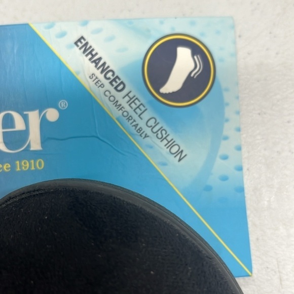 Isotoner - Picture 4 of 6